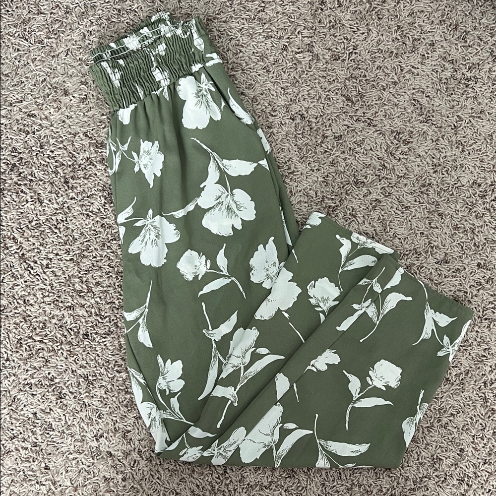 Floral Green and White Pants